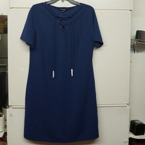 Nwot DRESSBARN Roz ali Dress